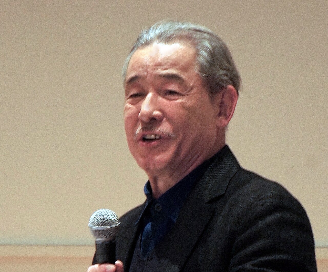 肖像与展览 · 一生
